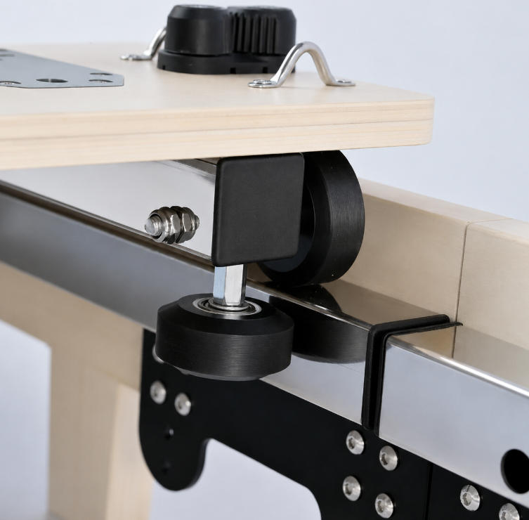 Detalle de las ruedas de PU del reformer