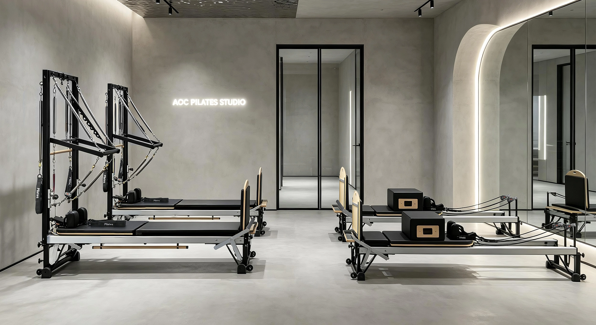 Reformer de Aluminio de Lujo con Torre AOC-PL025A