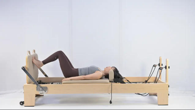 Pilates Footwork exercise.jpg Pilates Footwork exercise.jpg