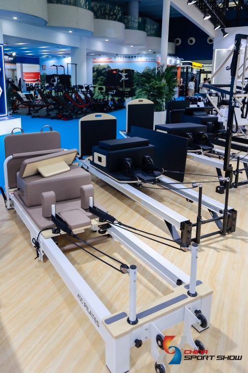 Reformer de Pilates de aluminio.jpg Reformer de Pilates de aluminio.jpg